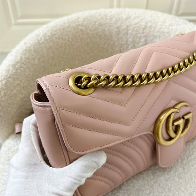 Gucci Marmont Small Flap in Pink Calfskin AGHW