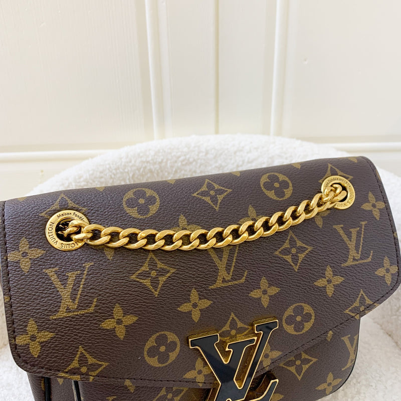 LV Passy in Monogram Canvas GHW