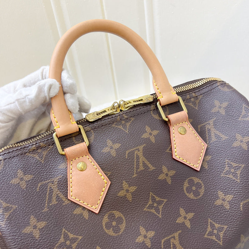 LV Speedy 25 Bandouliere in Monogram Canvas and GHW (Model: M41113)