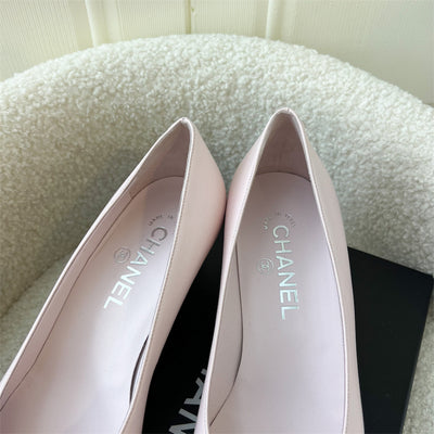 Chanel Heels in Pink Lambskin Size 38