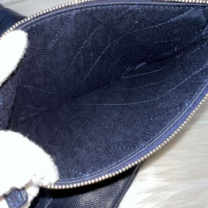 Chanel 22 Small Hobo Handbag in Navy Shiny Caviar and LGHW (Model: AS3260)
