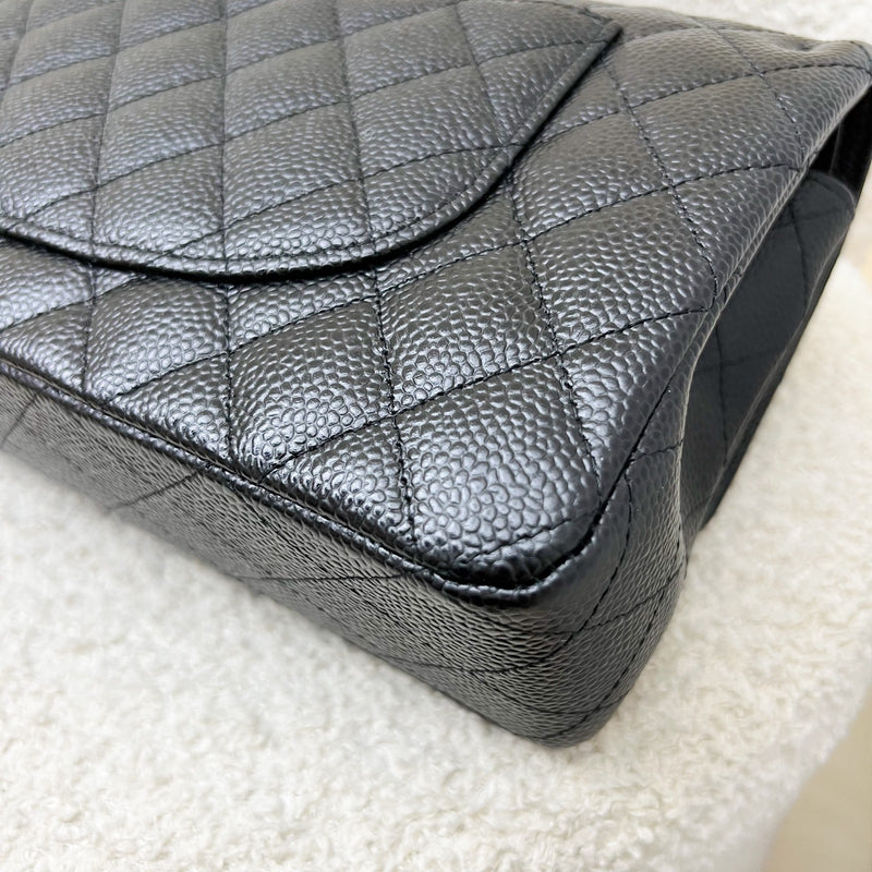 Chanel Medium Classic Flap CF in Black Caviar and SHW (Model: A01112)