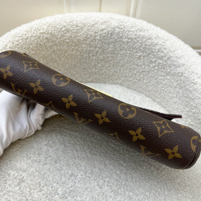 LV Favorite Pochette MM in Monogram Canvas and GHW (Model: M40718)