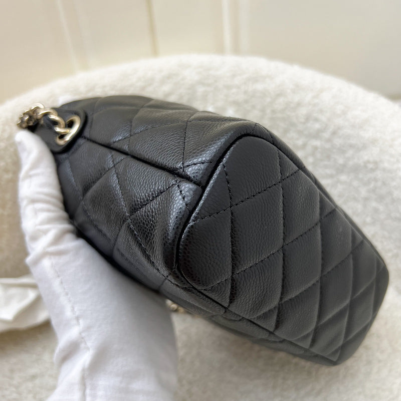 Chanel Classic Quilted Hobo Clutch on Chain in Black Caviar and LGHW (Model: AP4386)
