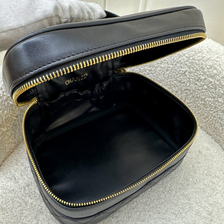 Chanel Vintage Travel Vanity Bag in Black Lambskin 24K GHW