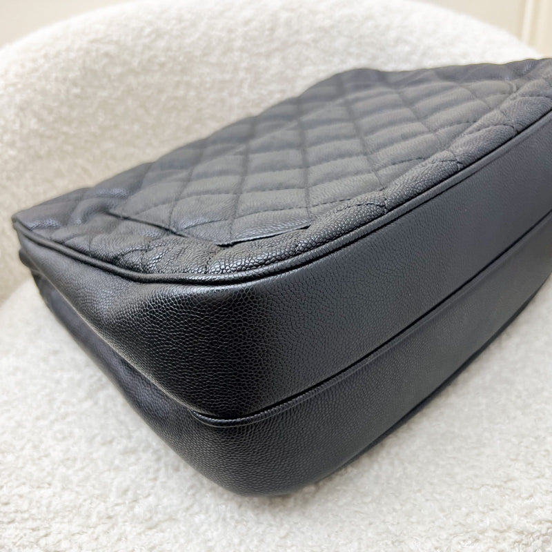 Chanel 18P Seasonal Flap in Black Caviar and SHW (Model: A57049)