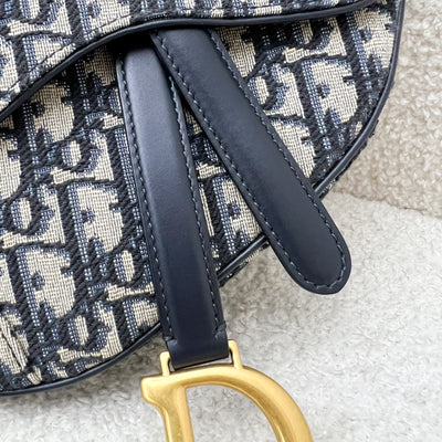 Dior Mini Saddle Bag In Navy Oblique Canvas AGHW (Newer Version with Strap)