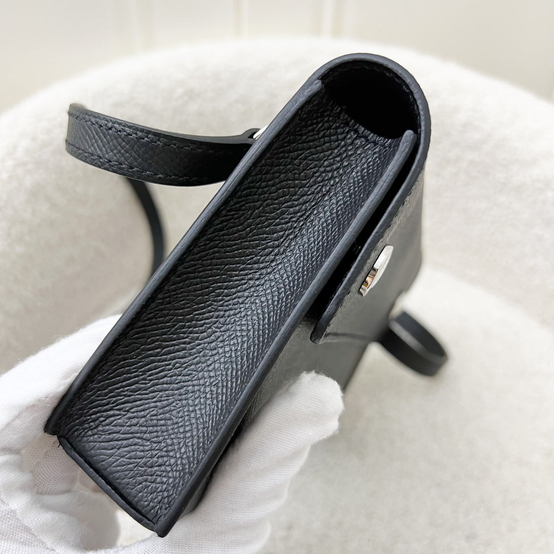 Hermes Hermesnap Wallet with Strap in Black Epsom Leather
