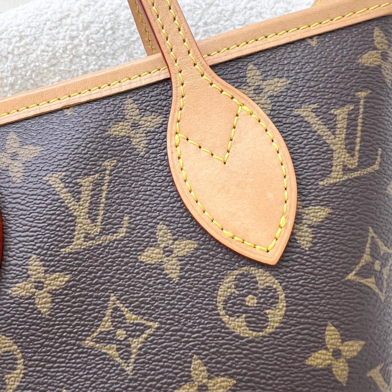 LV Neverfull BB in Monogram Canvas and Beige Patterned Strap
