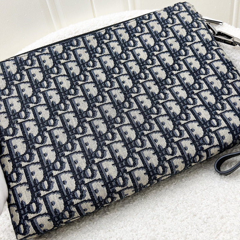 Dior Men’s Clutch in Navy Oblique Canvas and SHW