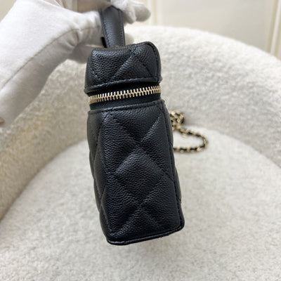 Chanel 25C Vanity / Clutch with Chain (LP Style Bag) in Black Caviar and LGHW (Model: AP4385)