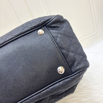 Chanel Seasonal Large Tote with CC Logo Charm in Black Caviar and SHW (Model: A68454)