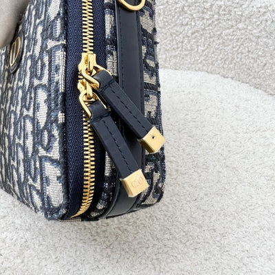 Dior 30 Montaigne Box Vanity Bag in Blue Oblique Canvas and AGHW (Model: S2141UTZQ)