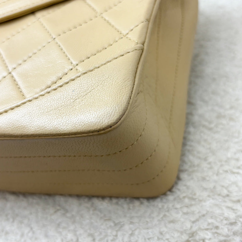 Chanel Vintage Flap in Beige Lambskin and GHW