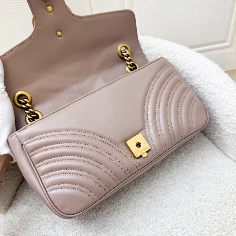 Gucci GG Marmont Medium Shoulder Bag In Dusty Pink Calfskin and AGHW
