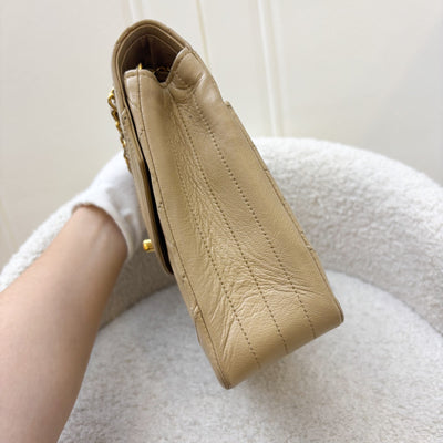 Chanel Vintage Flap in Beige Lambskin and GHW
