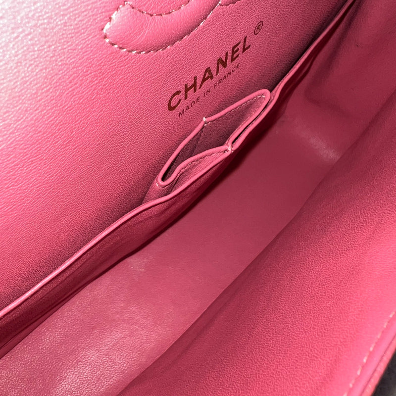 Chanel Small Classic Flap CF in Salmon Pink Caviar and GHW