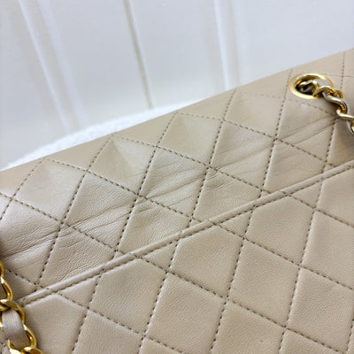 Chanel Vintage Flap in Beige Lambskin and GHW