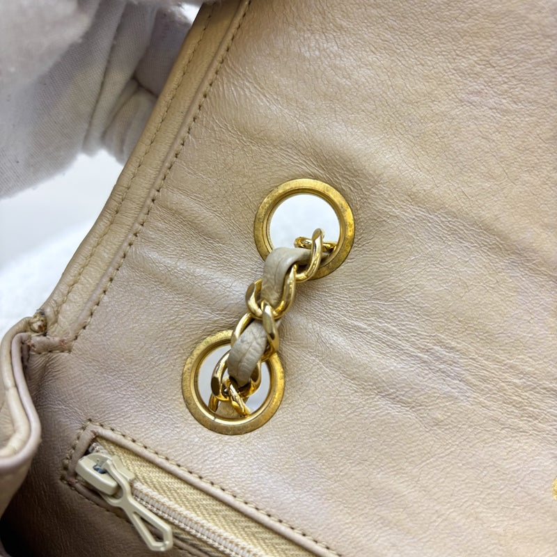 Chanel Vintage Flap in Beige Lambskin and GHW