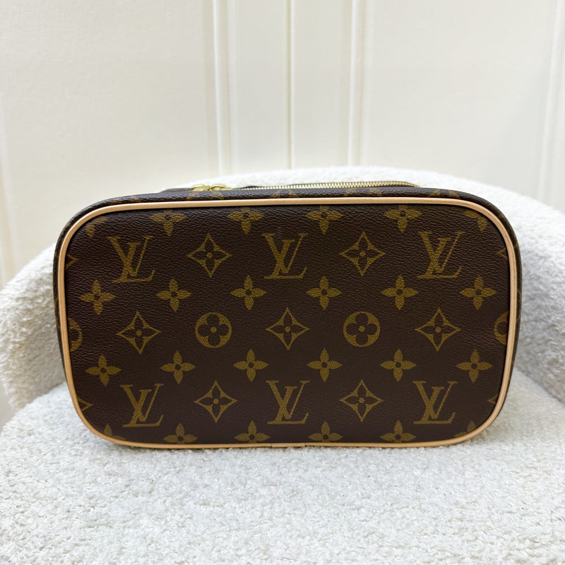 LV Nice BB Toiletry Pouch in Monogram Canvas GHW