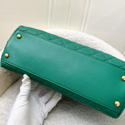 Chanel Medium 29cm Coco Handle Flap in Green Caviar and AGHW