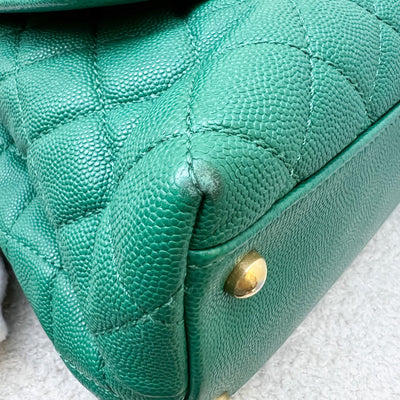 Chanel Medium 29cm Coco Handle Flap in Green Caviar and AGHW