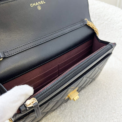 Chanel Reissue Wallet on Chain WOC in Black Distressed Calfskin AGHW