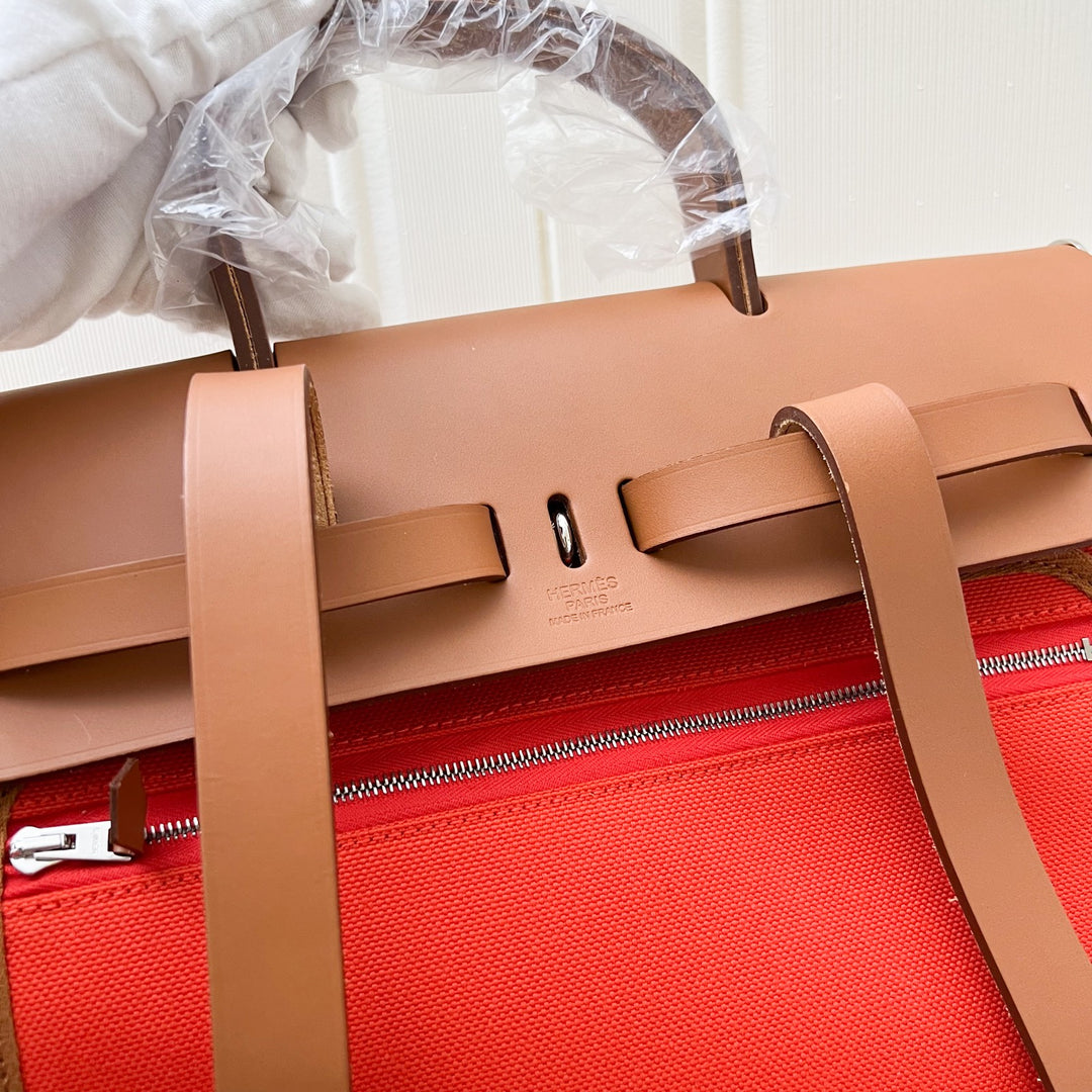 Hermes Herbag A Dos Zip Retourne Backpack in Orange Mecano  display picture 1