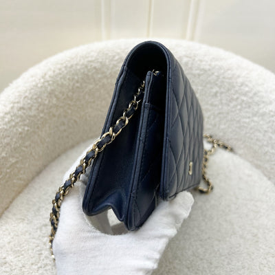 Chanel Classic Wallet on Chain WOC in Navy Lambskin and LGHW (Model: AP0250)