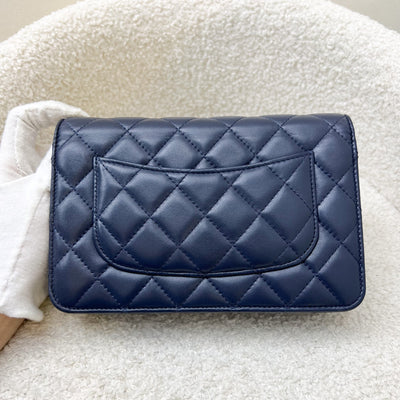 Chanel Classic Wallet on Chain WOC in Navy Lambskin and LGHW (Model: AP0250)