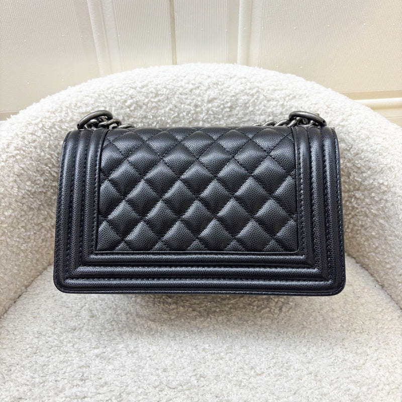 Chanel Small 20cm Boy Flap in Black Caviar and RHW (Model: A67085)