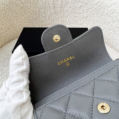 Chanel Classic Snap Card Holder in Grey Caviar SHW