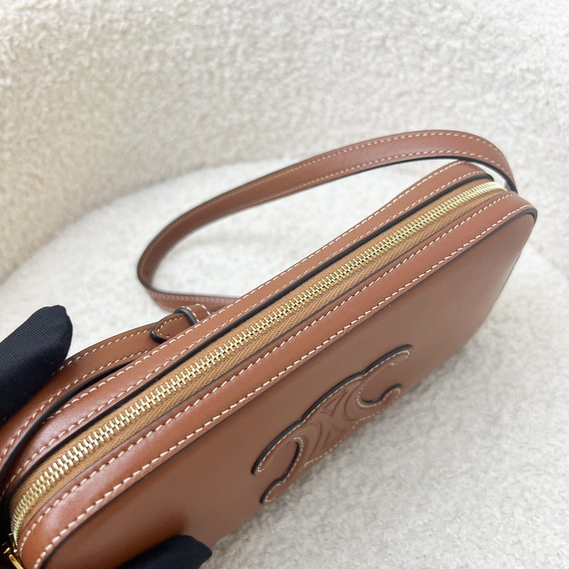 Celine Mini Camera Shoulder Bag in Tan Calfskin and GHW (Model:: 10J583DR8.04LU)