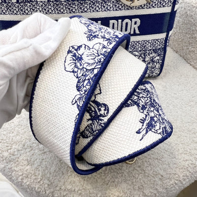 Dior Medium Lady D-lite Bag in White and Blue Toile de Jouy Embroidery and LGHW
