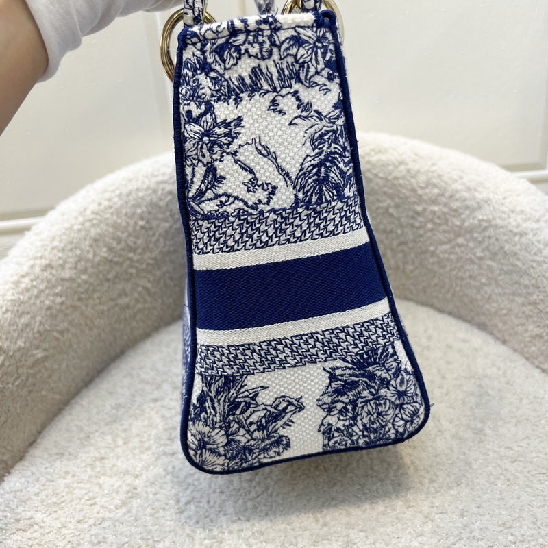 Dior Medium Lady D-lite Bag in White and Blue Toile de Jouy Embroidery and LGHW