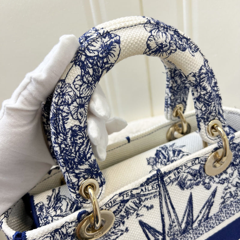 Dior Medium Lady D-lite Bag in White and Blue Toile de Jouy Embroidery and LGHW