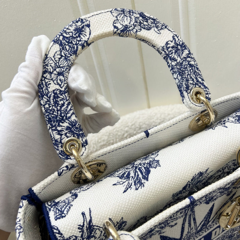 Dior Medium Lady D-lite Bag in White and Blue Toile de Jouy Embroidery and LGHW