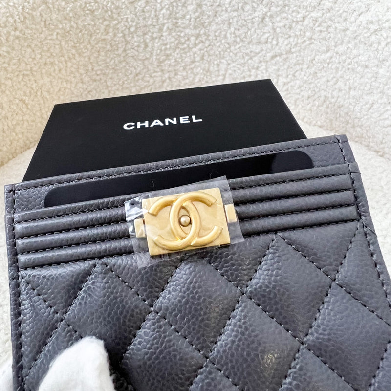 Chanel Boy Flat Card Holder in Dark Grey Caviar AGHW