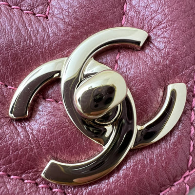 Chanel Medium Statement Flap in Chevron Quilted Dark Red / Pink Embossed Calfskin and LGHW (Model: A91587)