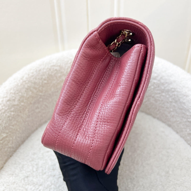Chanel Medium Statement Flap in Chevron Quilted Dark Red / Pink Embossed Calfskin and LGHW (Model: A91587)