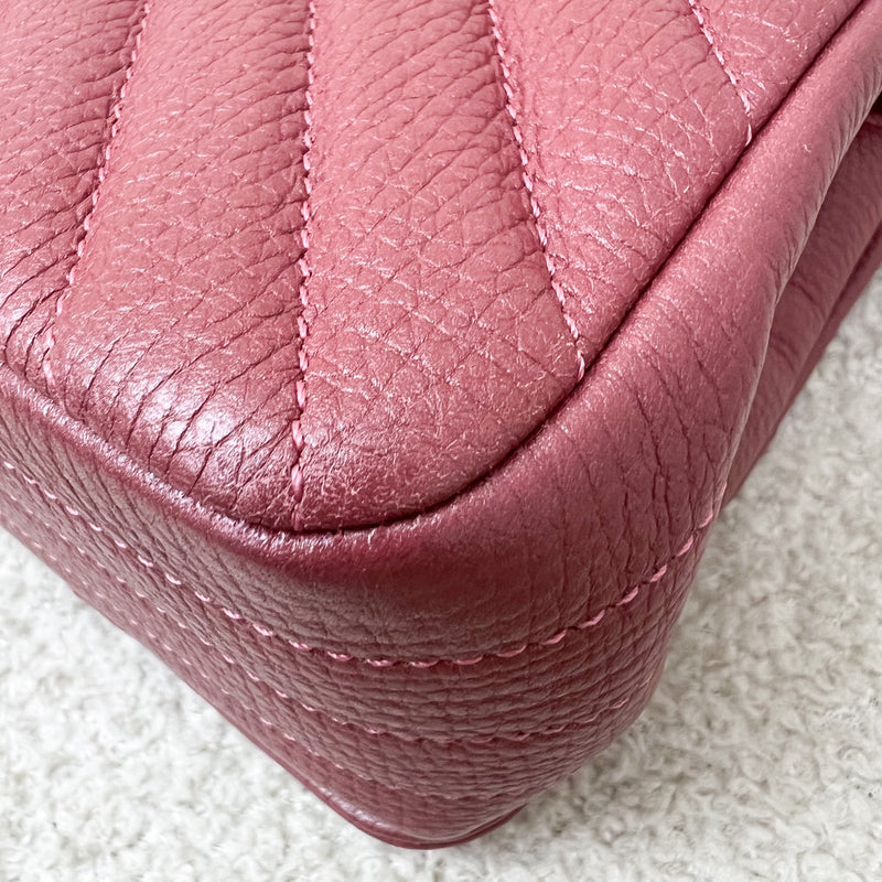 Chanel Medium Statement Flap in Chevron Quilted Dark Red / Pink Embossed Calfskin and LGHW (Model: A91587)