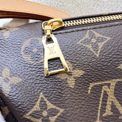 LV Bumbag in Monogram Canvas and GHW