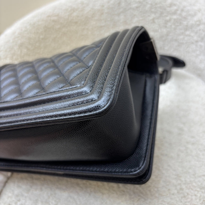 Chanel Small 20cm Boy Flap in Black Caviar and RHW (Model: A67085)