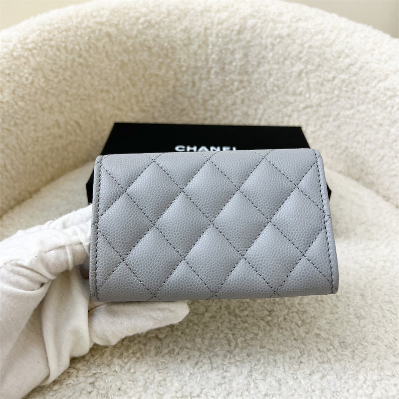 Chanel 23A Snap Card Holder in Grey Caviar GHW