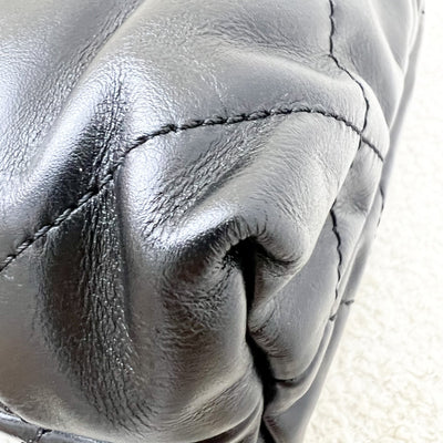 [Unused - Full set - 2024] Chanel 22 Mini Hobo Handbag in Black Shiny Calfskin and SHW