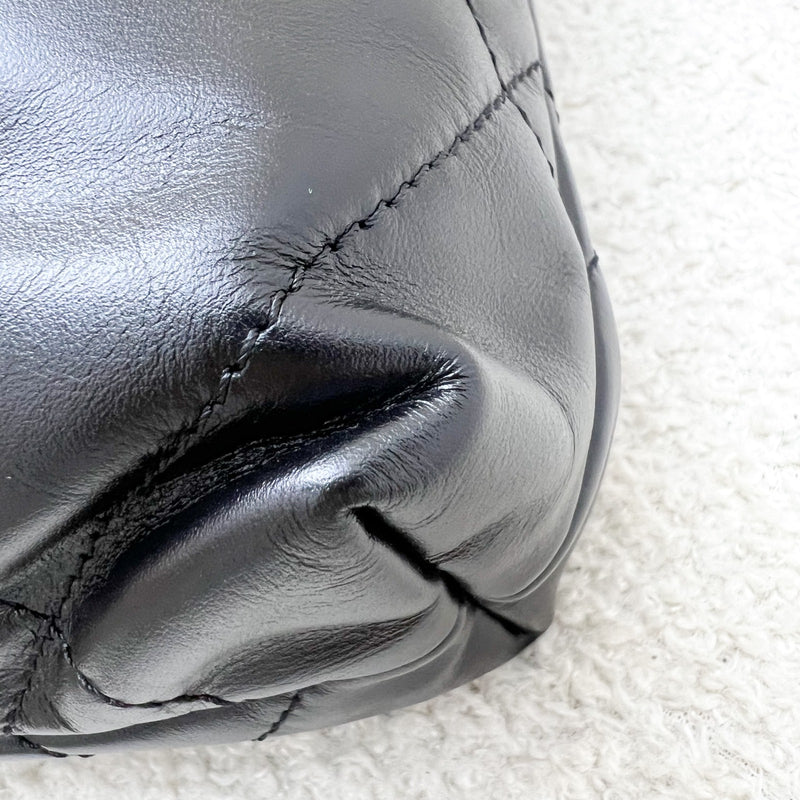 [Unused - Full set - 2024] Chanel 22 Mini Hobo Handbag in Black Shiny Calfskin and SHW