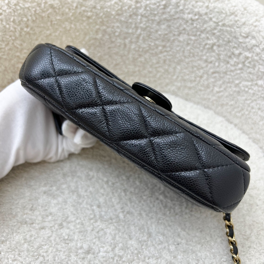 Chanel Phone Holder / Wallet On Chain WOC in Black Caviar and LGHW