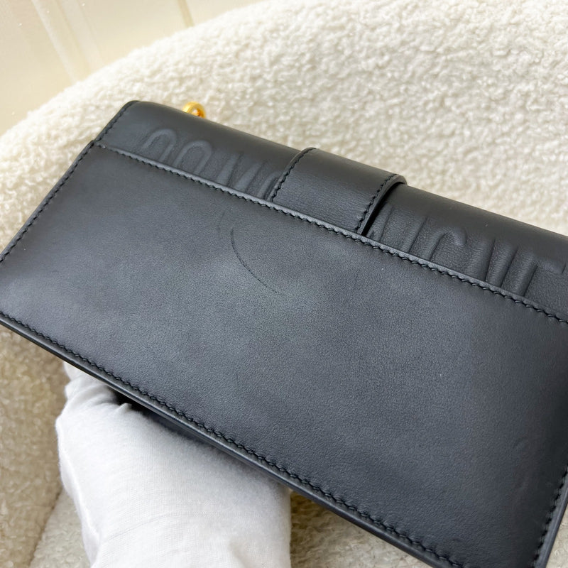 Dior 30 Montaigne East-West Bag with Chain in Black Calfskin and GHW (Model: M9334UHEL)
