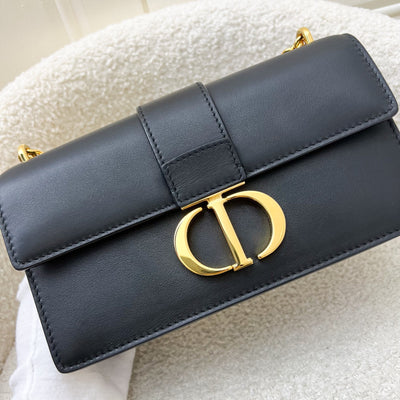 Dior 30 Montaigne East-West Bag with Chain in Black Calfskin and GHW (Model: M9334UHEL)