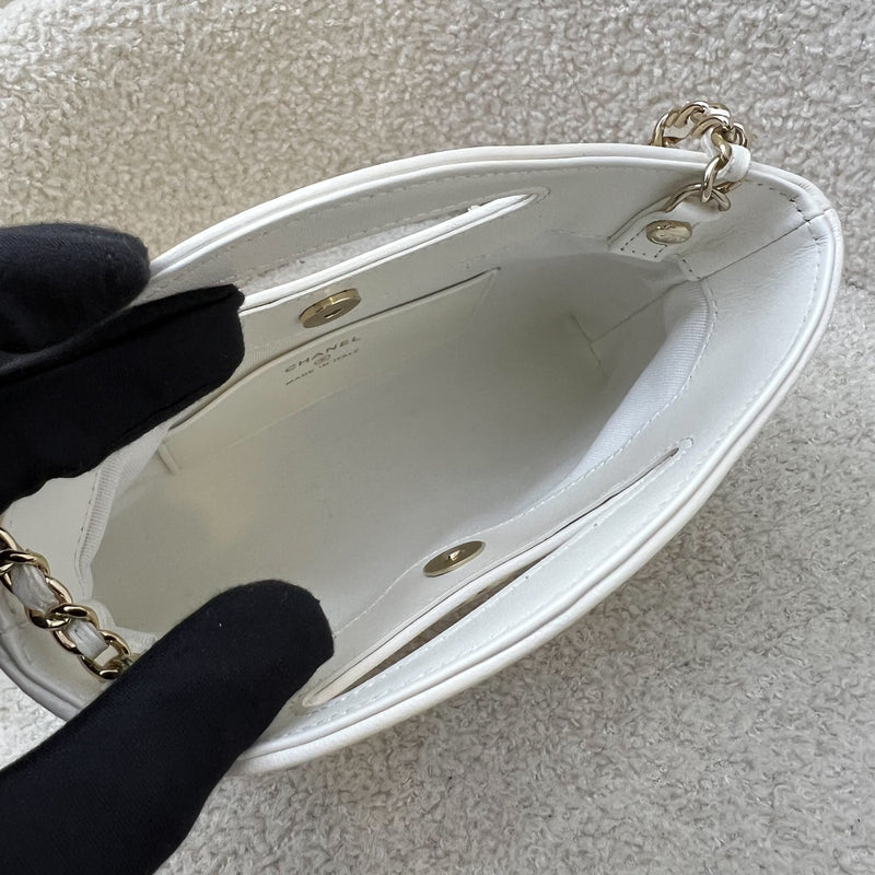 Chanel 31 Nano Shopping Bag in White Shiny Calfskin and LGHW (Model: AP3656)